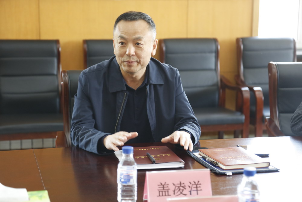 集團副總經理蓋凌洋到公司第四黨支部調研(圖1) 集團副總經理蓋凌洋到公司第四黨支部調研(圖1)