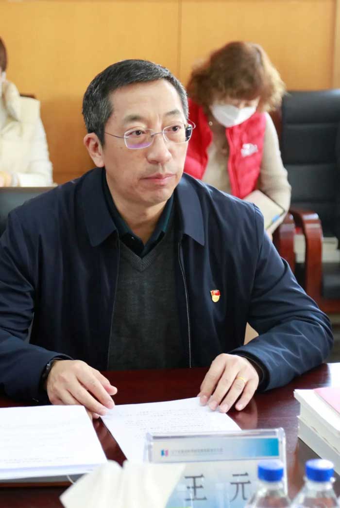 深入學習宣傳貫徹黨的二十大精神奮力譜寫公司高質量發(fā)展新篇章(圖1) 深入學習宣傳貫徹黨的二十大精神奮力譜寫公司高質量發(fā)展新篇章(圖1)